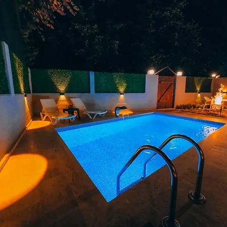 Alphan House Apartamento *