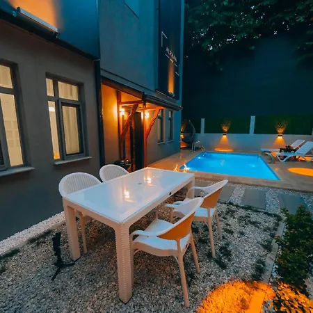 Apartamento Alphan House *