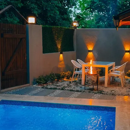 Alphan House Sapanca