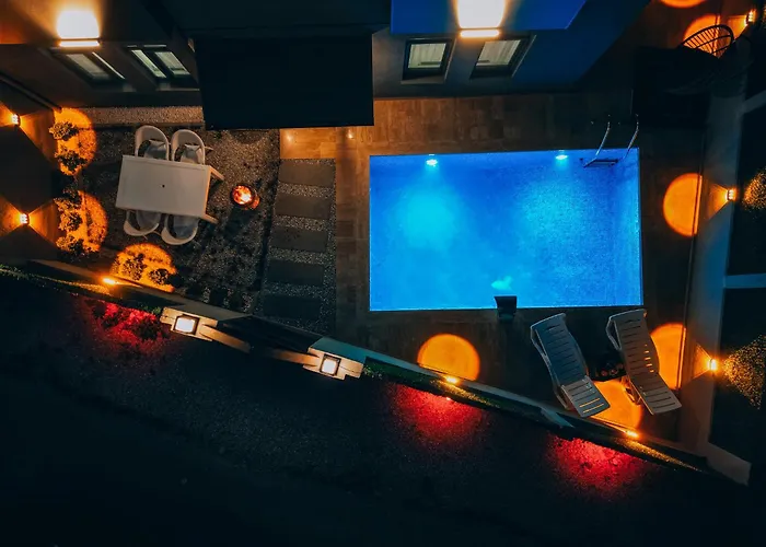 Alphan House Apartment