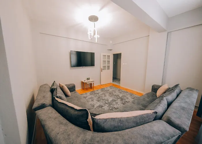 Apartment Alphan House *